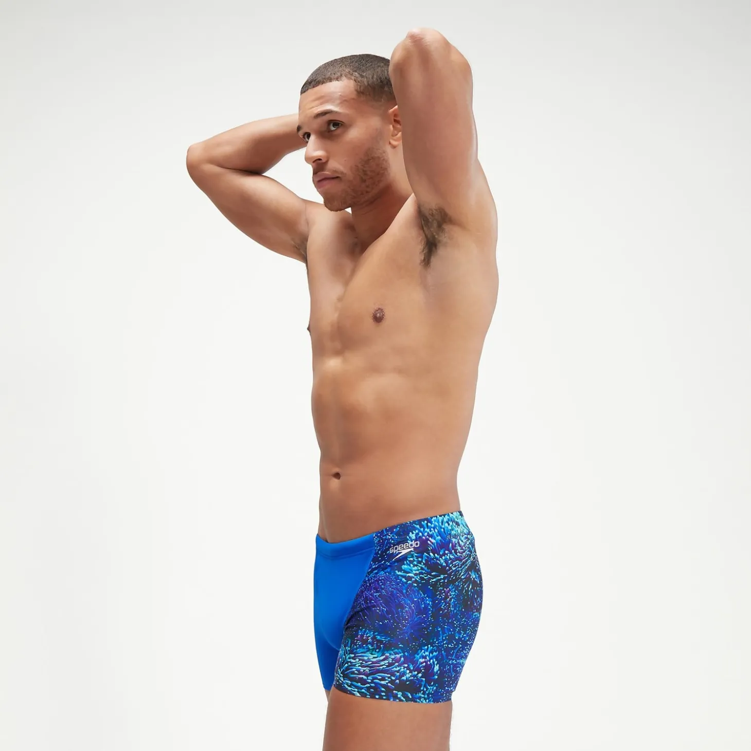 Boxer de bain Homme Allover coupe en V bleu/noir