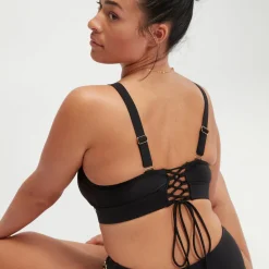 Haut Femme effet galbant Triangle noir