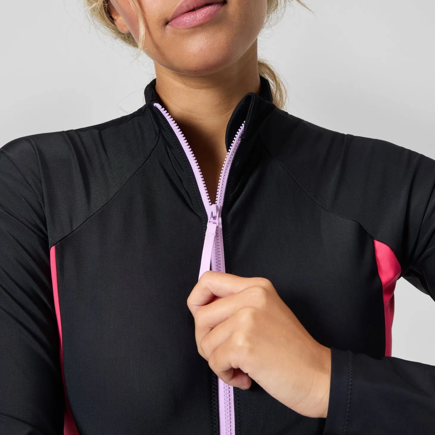 Maillot de bain Femme Colourblock zippé à manches longues noir/rouge
