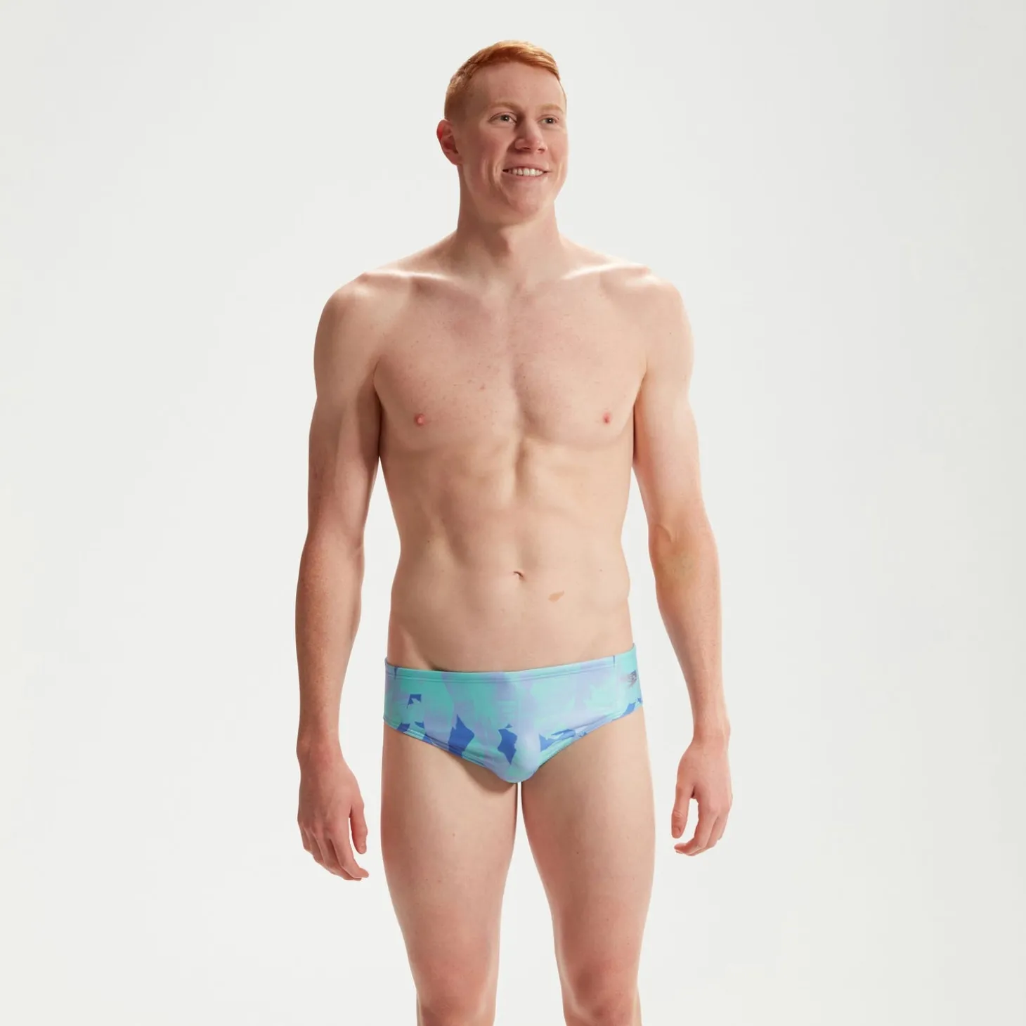 Slip de bain Club Training homme 8 cm Allover Digital Bleu