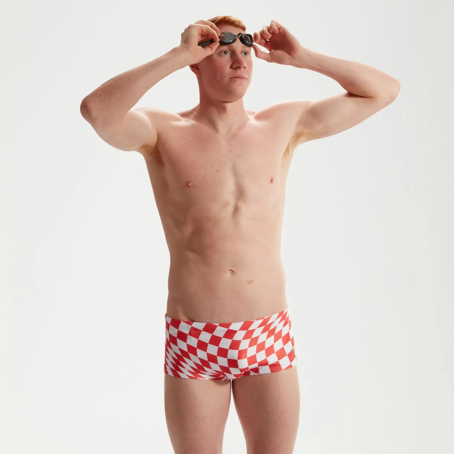 Slip de bain homme Club Training 17 cm Allover Digital Damier Rose/blanc