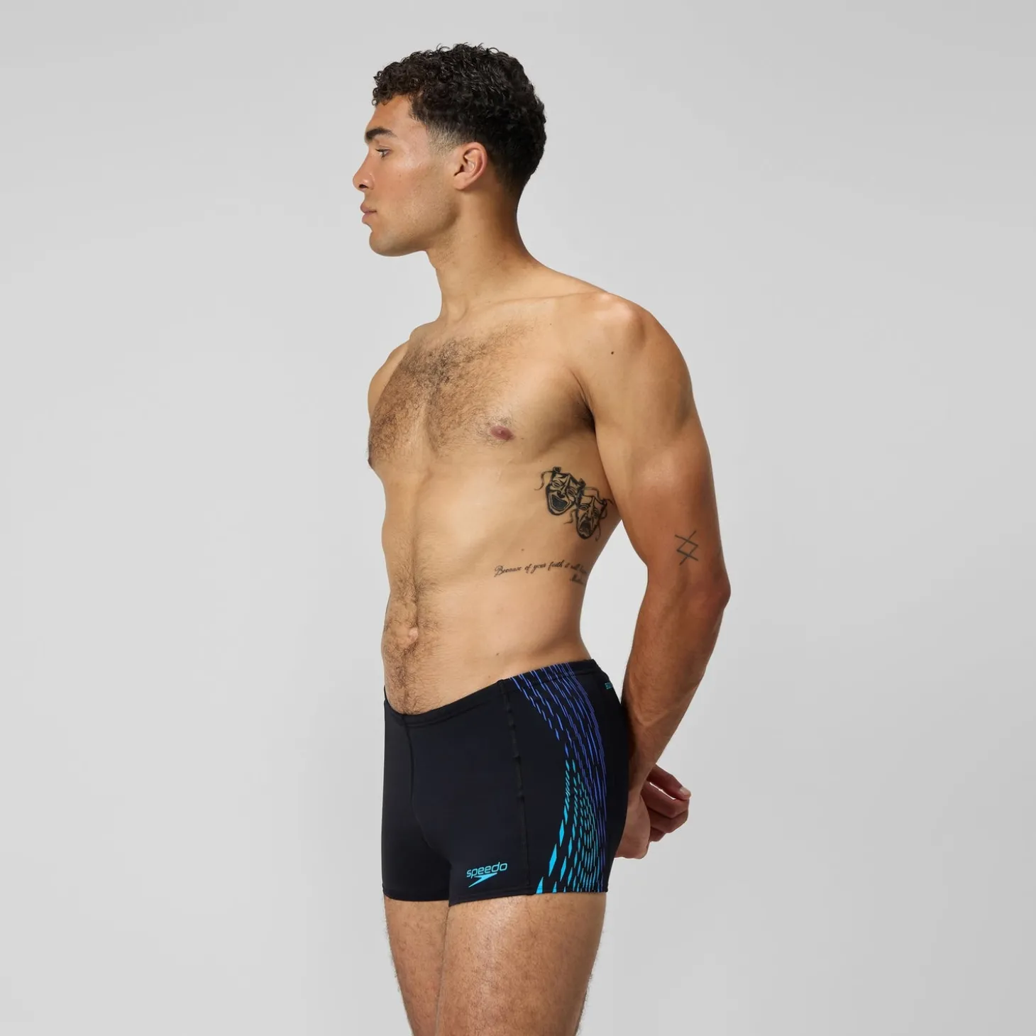 Slip de bain homme Tech Panel 7 cm noir/bleu